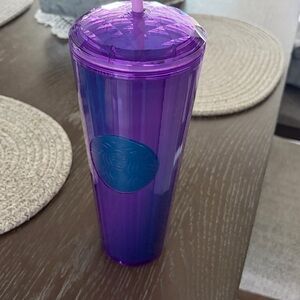 Set of 2 Starbucks Cups